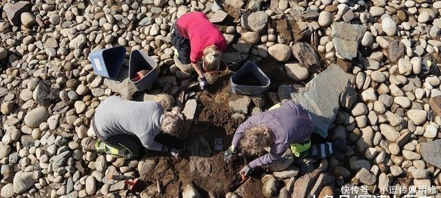 翻开|考古学家翻开几百公斤的大石板,发现下面有个被压碎的青铜骨灰罐
