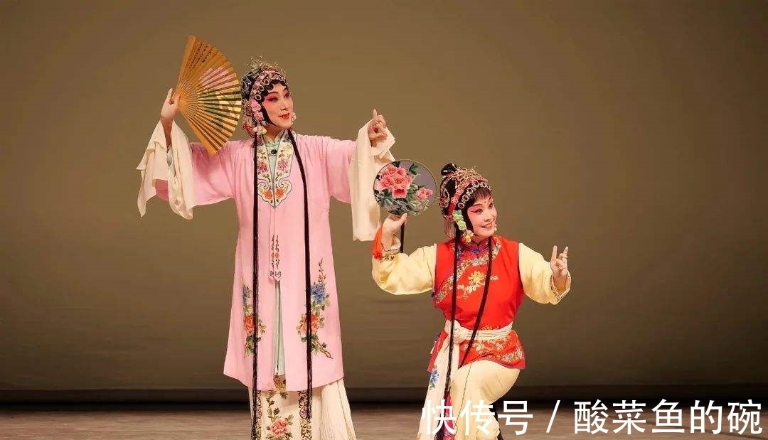 小青！2首不出名却文采飞扬的古诗，沉寂数百年，让人一眼倾心