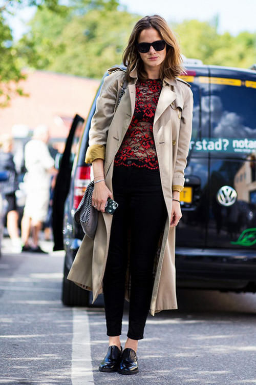 最近火了一种穿法：直筒裤＋乐福鞋，舒适百搭又时髦，春天穿正好