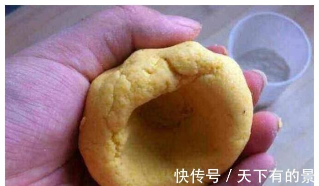 一日三餐|老辈人又爱又恨的窝窝头，这样蒸出来的窝头不硬芯，做一次吃三天