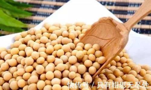 甲状腺结节|甲状腺专家李雄主任提醒甲状腺结节患者：别再吃这4种常见蔬菜，让病情加重