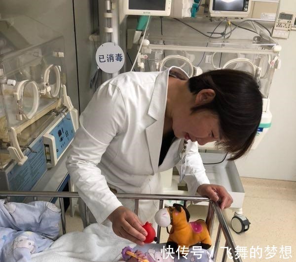 毒宝宝|揪心!吸毒妈妈生下“毒宝宝”,丢在医院后关机失联了!