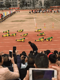 |【幽默神回复】为什么男人宁愿打游戏,也不愿意追女生?网友:游戏还有个进度条呢。