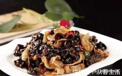 木耳多糖|秋天来了，木耳和以下食物一起炒，常做给家人吃，排出体内毒素