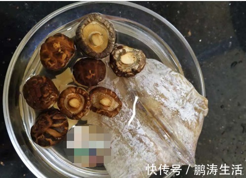 冷天，给儿子做了这早餐，当饭又当菜，吃它能量满满