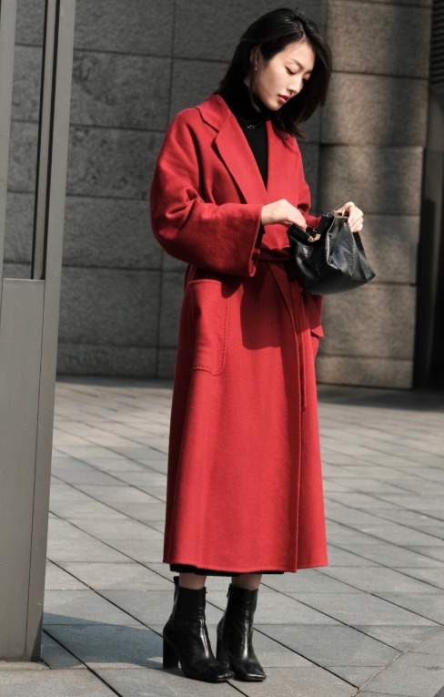 秋冬|“束腰大衣”太撩人了,搭配上靴子更有气场,照着穿就很时髦!