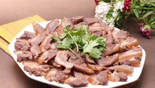 狗肉|中医惊人发现高血压患者别再碰这3种肉，吃了血压可受不了