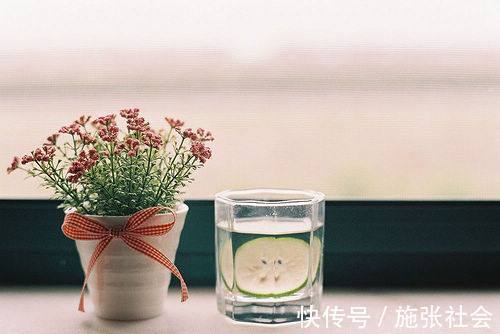 人生|8句人生悟语,句句精彩,你以为自己很了不起,其实却很可笑!