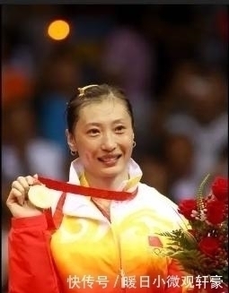 張寧|挺大肚子帶隊(duì)奪冠，與再婚丈夫常年分居，“羽壇女皇”張寧今如何