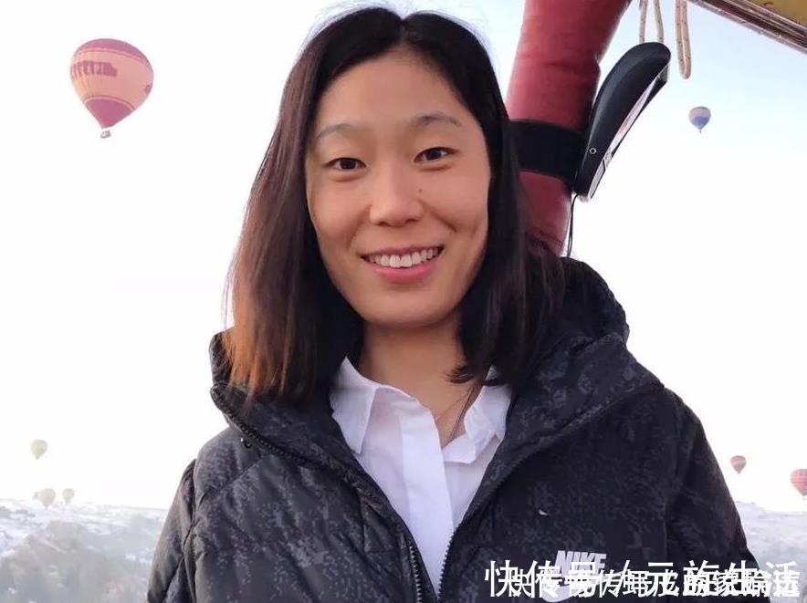 排球|朱婷大姐：辍学打工供妹上体校，用瘦弱身躯为妹妹们撑起一片天！