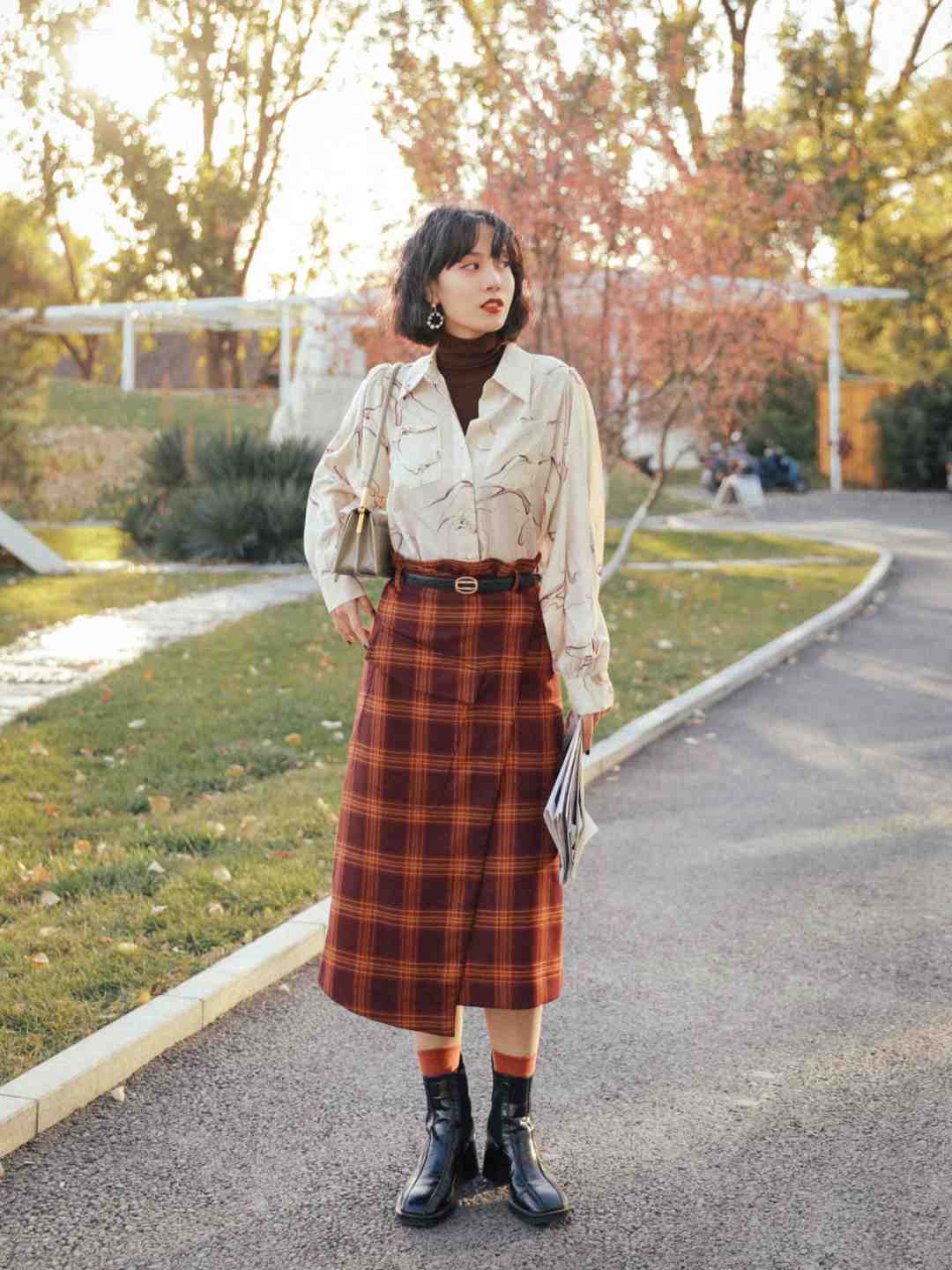 法式|深冬室内穿搭,一定要试一下“轻法式”,甜糯优雅又有少女感