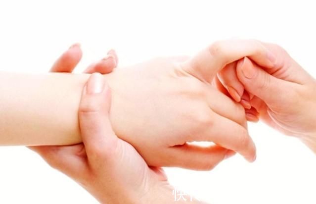 肝脏疾病|老中医:手上有一“通神穴”,长按护肝防耳鸣,了解一下