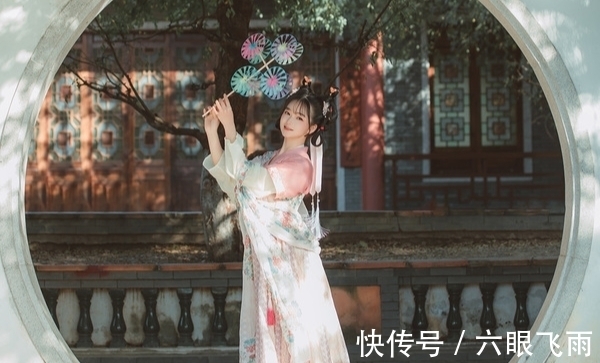 七绝@诗词原创:5首七绝岁末感怀|蓬鬓青春一回首,莫嫌诗里落花深