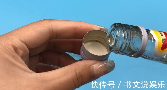 长时间|枕头长时间不洗，上亿螨虫陪你睡，教你一招，一辈子不怕再生螨虫