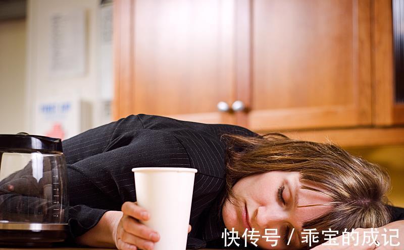 高压|血脂出现“高压”,可能会有4种信号,常做3件事,缓解血脂困扰