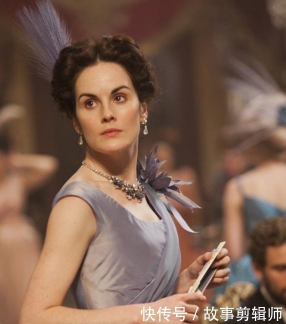 《安娜·卡列尼娜》中绝世珠宝，展现动人的瞬间，让人一秒沦陷