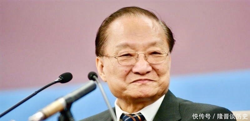 金庸|王朔和李敖,都批评过金庸武侠,为何金庸只回应了王朔?