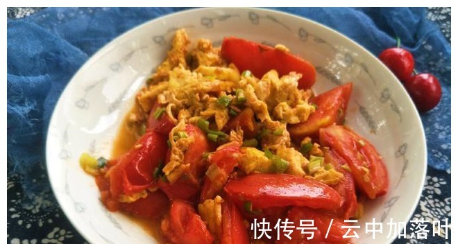 西红柿|西红柿炒鸡蛋时，加糖还是加盐调料放对了，西红柿和鸡蛋都好吃！