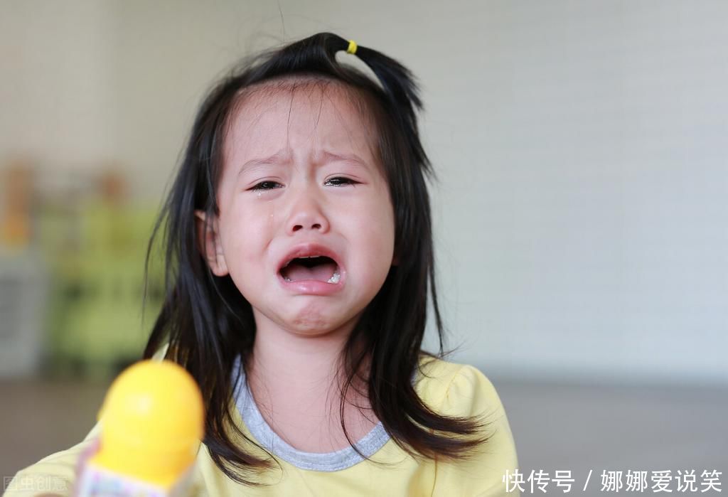 小宝|孩子误吞硬币、意外受伤该怎么办?儿科医生提醒:这样做才正确