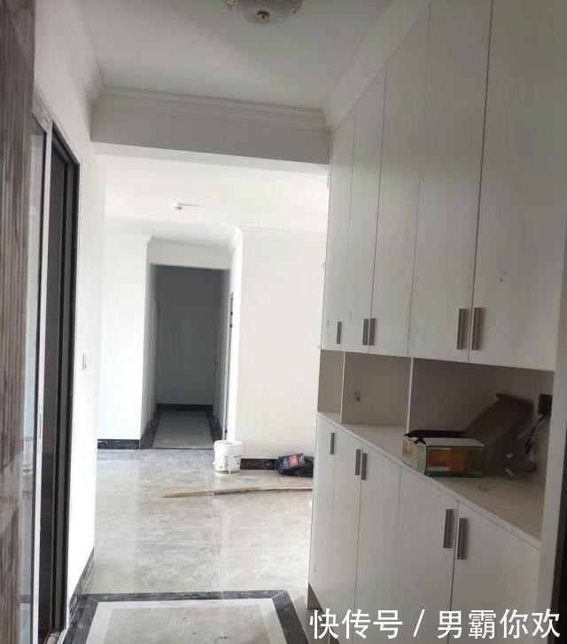 安装|老公不顾反对坚持不做吊顶,电视墙不做一点造型,完工后也很漂亮!