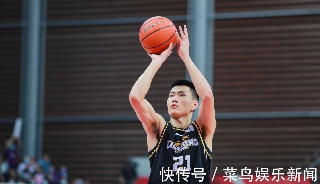 劉權(quán)標(biāo)|遼寧2人廣東1人！CBA最新傷病名單出爐，國(guó)手上榜，新疆射手重傷