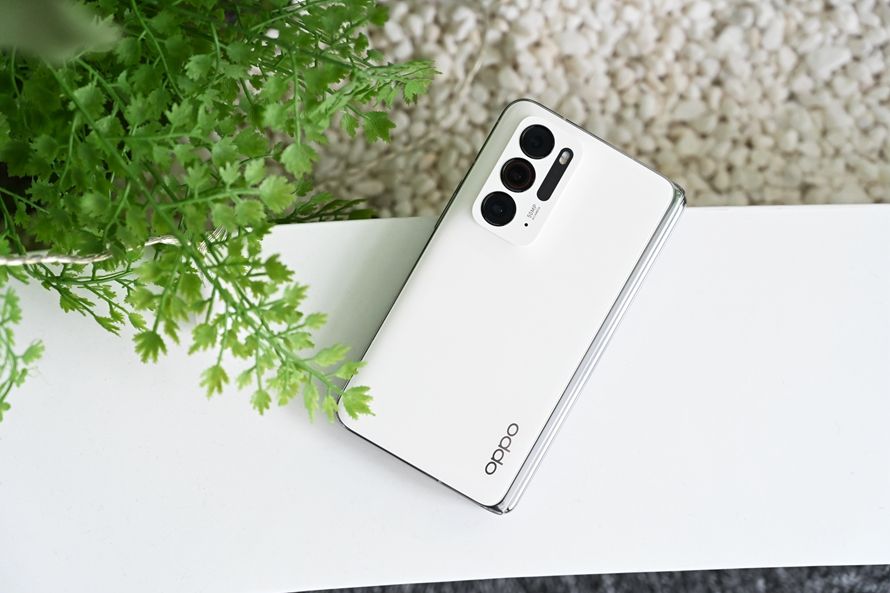 find|哪种折叠屏手机更有优势？华为P50 Pocket对比OPPO Find N