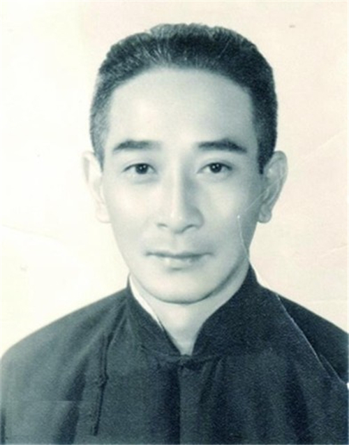 纳兰性德@妻子去世,他立志终身不娶,岳父小女儿嫁你,生下一子世人皆知