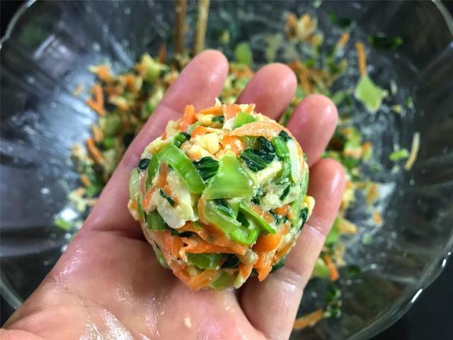 减肉最狠的粗粮，做成早餐，不揉面不发面，皮薄馅大，10分钟出锅