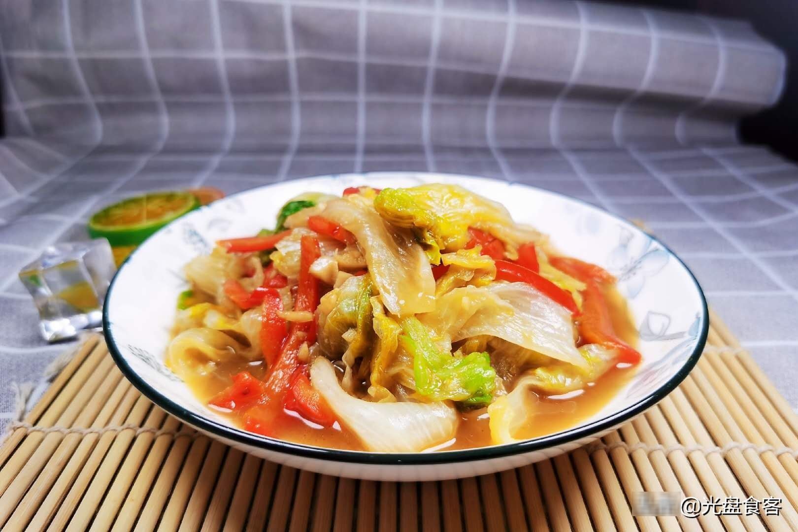  10月，遇到此菜从不还价，比包菜软糯，比生菜香甜，炒着吃才香