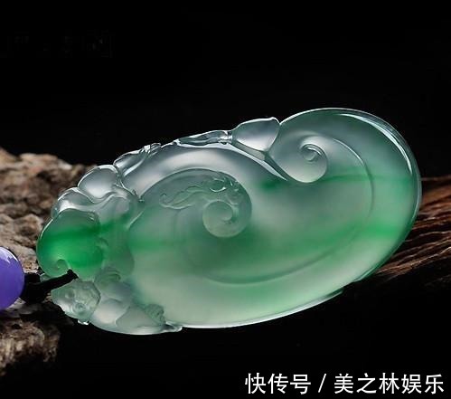 戴法 不同的珠宝首饰有着不同的佩戴讲究,你知道有哪些讲究吗!