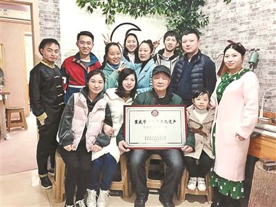 工艺美术|做了一辈子的花丝手艺不能从我这里断掉了