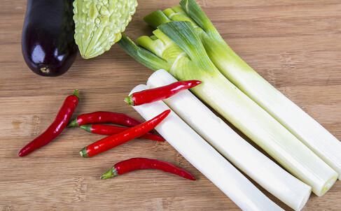 挑选大葱有技巧，保存大葱有妙招，试过才知真的好！