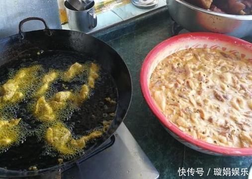 炸酥肉，用淀粉还是面粉酒店大厨两者缺一不可，酥肉又香又脆