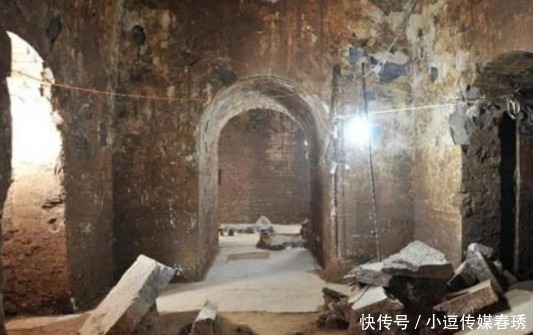 坟墓|曹操墓被发掘,失传千年兵器就此重现,据说能穿透铠甲和盾牌