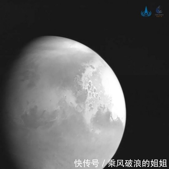 民航联盟:中国天问一号传回首幅火星图像