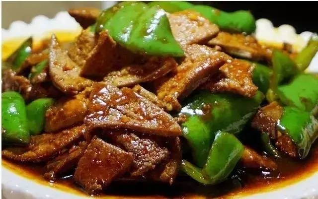 几道菜不愧是下饭神器,做上一大盘,好吃到连汤汁、骨头都不剩!