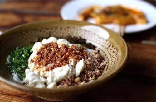 米饭|一个月不吃米饭减了9斤，为什么不吃饭，体重会降得这么快？