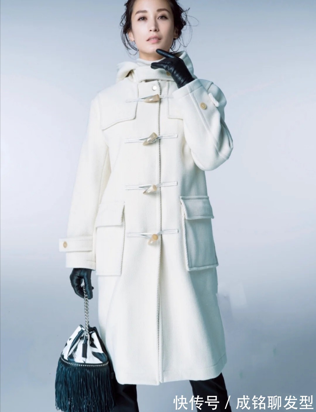 配饰 四五十岁的女人,建议学学这位日本博主的穿搭!端庄典雅又有魅力