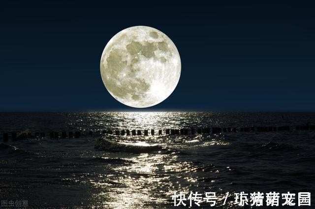 观月&《春江花月夜》到现在我都背不下来,为什么能到“孤篇盖全唐”?