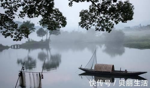 营营|苏轼最难超越的一首宋词，每一句都有哲理，下片12字更是字字珠玑