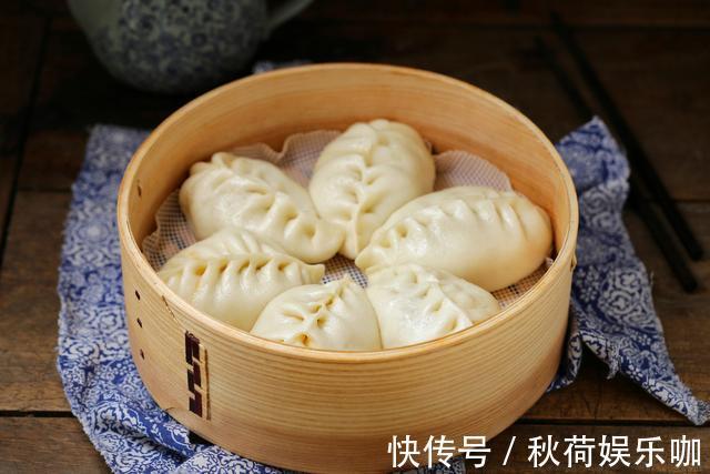 做法|教你既好看又好吃的包子做法，透白暄软口感鲜美，出锅就被抢光了