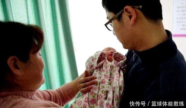 冠姓权|妈妈姓氏太“罕见”,全家同意让娃“随母姓”,孩子的名字很特别!