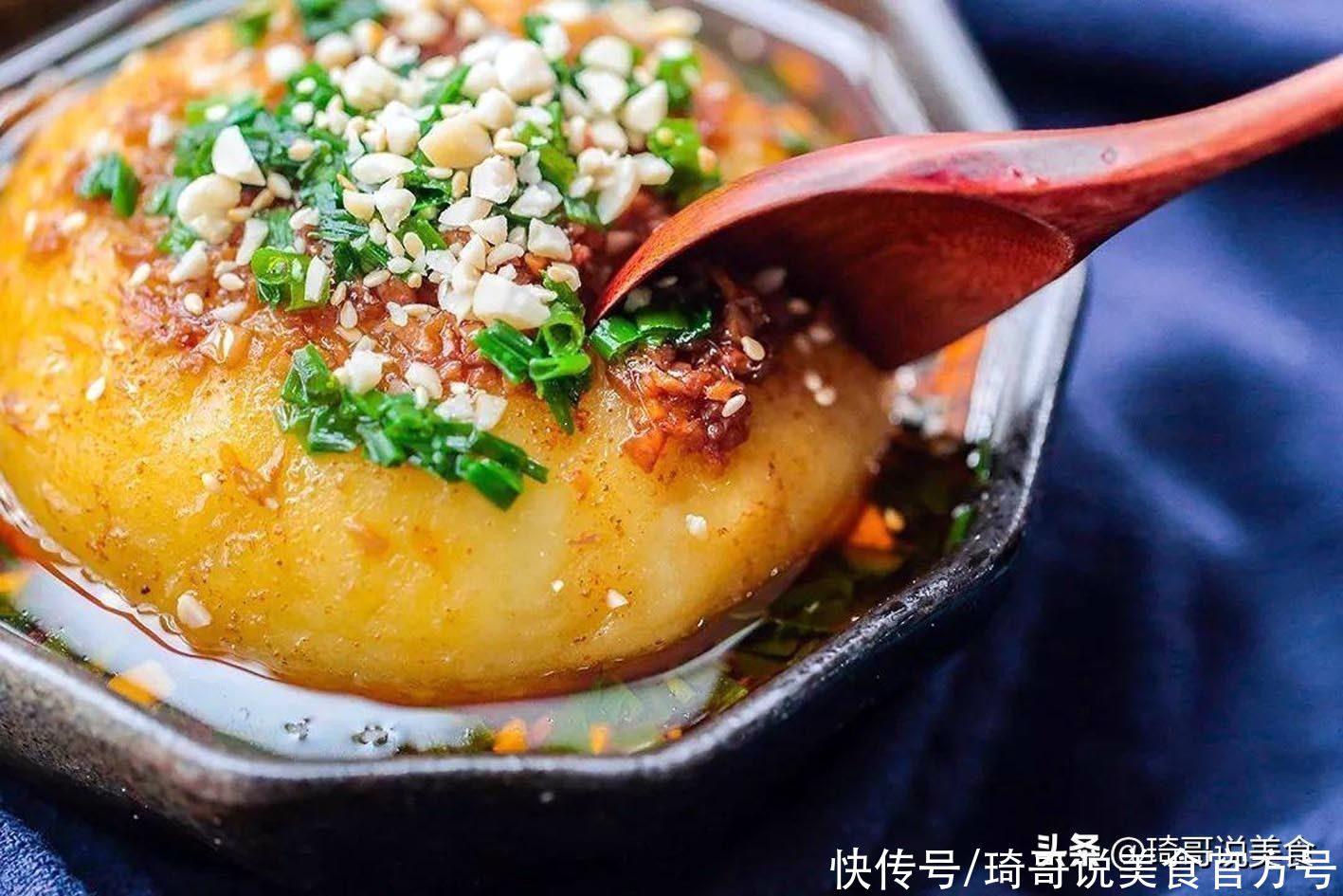  明天大年初五，除了吃饺子，老传统还要吃3种美食，寓意安康发财