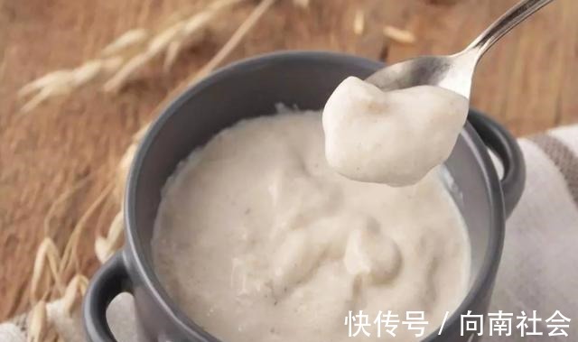 琴琴|宝宝的第一口辅食,这几种食物真的不能选,80%的家长错而不自知