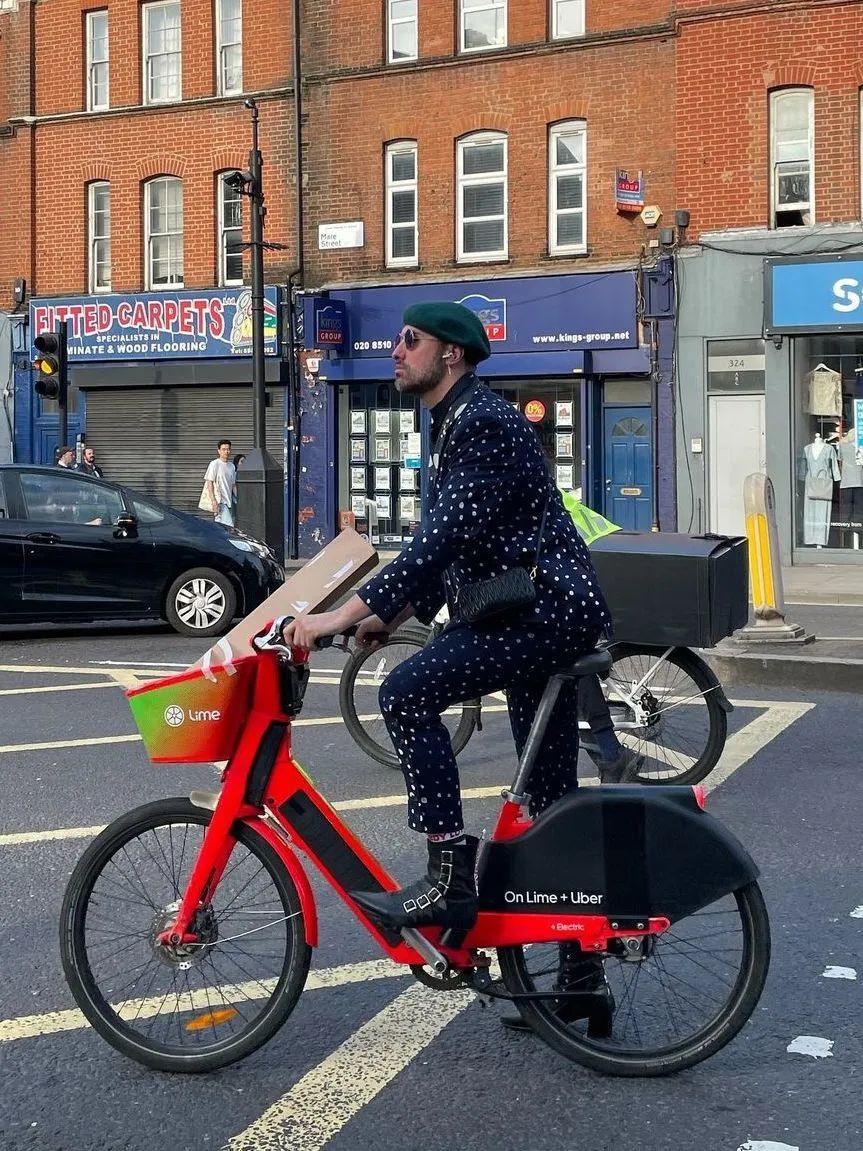 狗仔|今天，你被偷拍了吗？