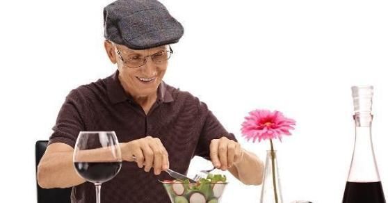 运动|哈佛报:40岁后要想长寿,运动、喝水虽重要,但此“四快”更重要