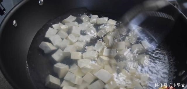 家庭|麻婆豆腐最好吃的家庭做法,简单美味又下饭,看看你喜欢吃不?