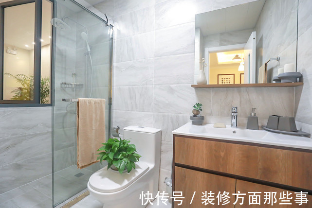 定制|85平北欧+现代二居室,玄关采用定制上下玄关柜体式,美观实用