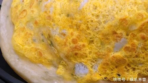 早市卖的鸡蛋饼为什么那么软乎只要做到这两点,你也能成功