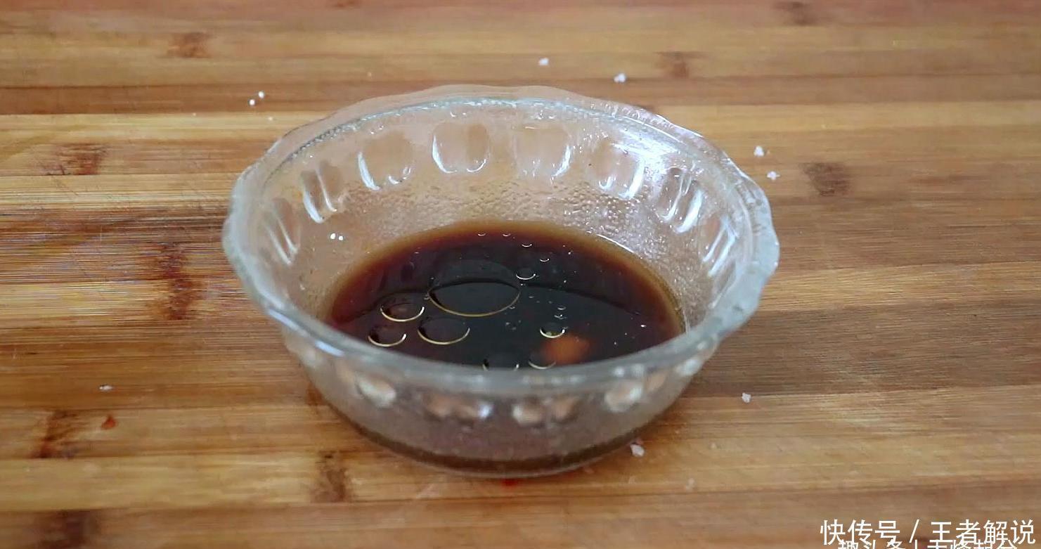 全家|土豆丝不用炒,热水一烫,筷子一搅,上桌全家抢着吃,超简单